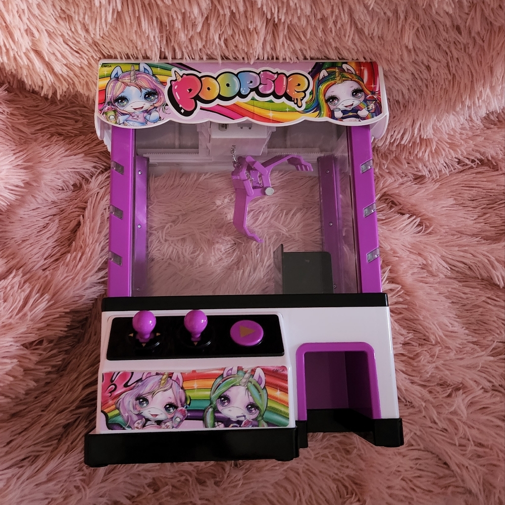 Rare HTF POOPSIE Claw CANDY TOY CRANE MACHINE 2018